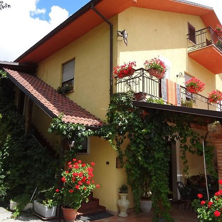 Le Stanze Di Bacco Villa Cagnano Amiterno Exterior photo