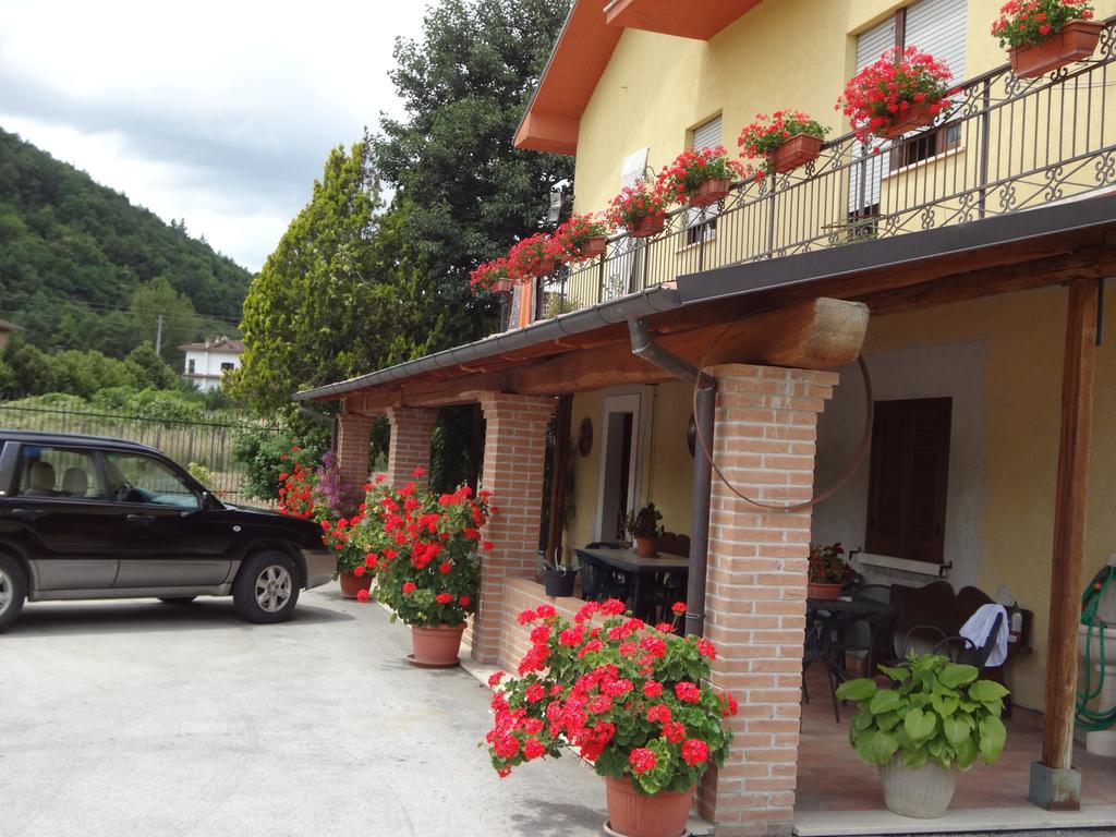 Le Stanze Di Bacco Villa Cagnano Amiterno Exterior photo