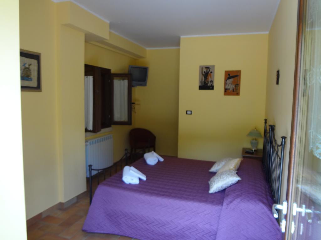Le Stanze Di Bacco Villa Cagnano Amiterno Room photo